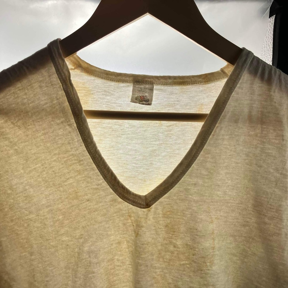 Vintage 80s Fruit of the Loom V-Neck T-Shirt White Blank Worn Thin Grunge Size M